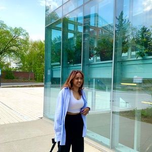 Meet your Posher, Erika